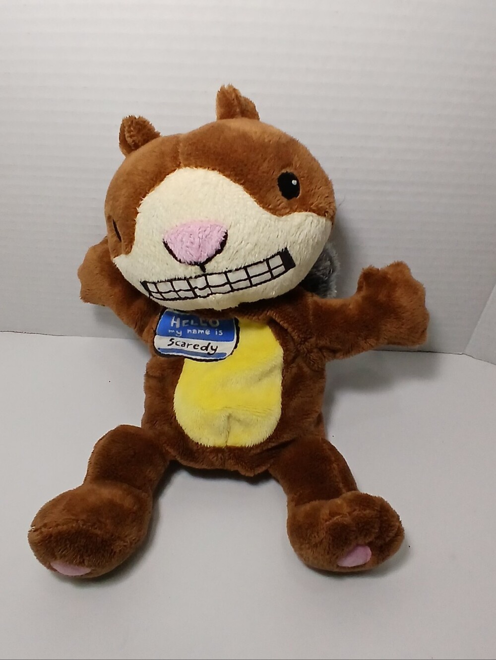 Scaredy Squirrel Plush Hand Puppet Hello My Name Is Scaredy 11” Merrymakers